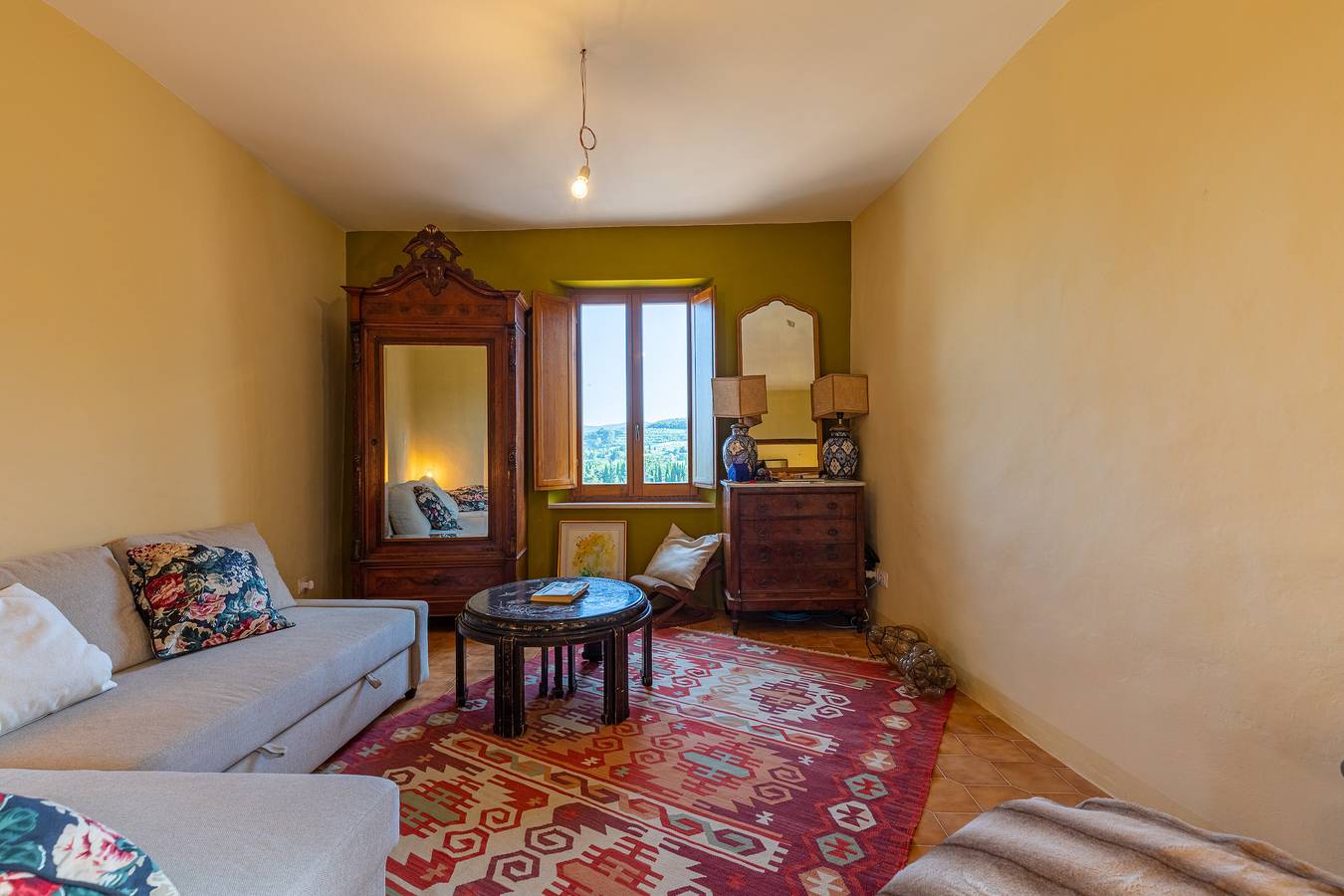 Entire apartment, Apartment 'Bicaudata' with Mountain View and Wi-Fi in Cetona, Siena Province