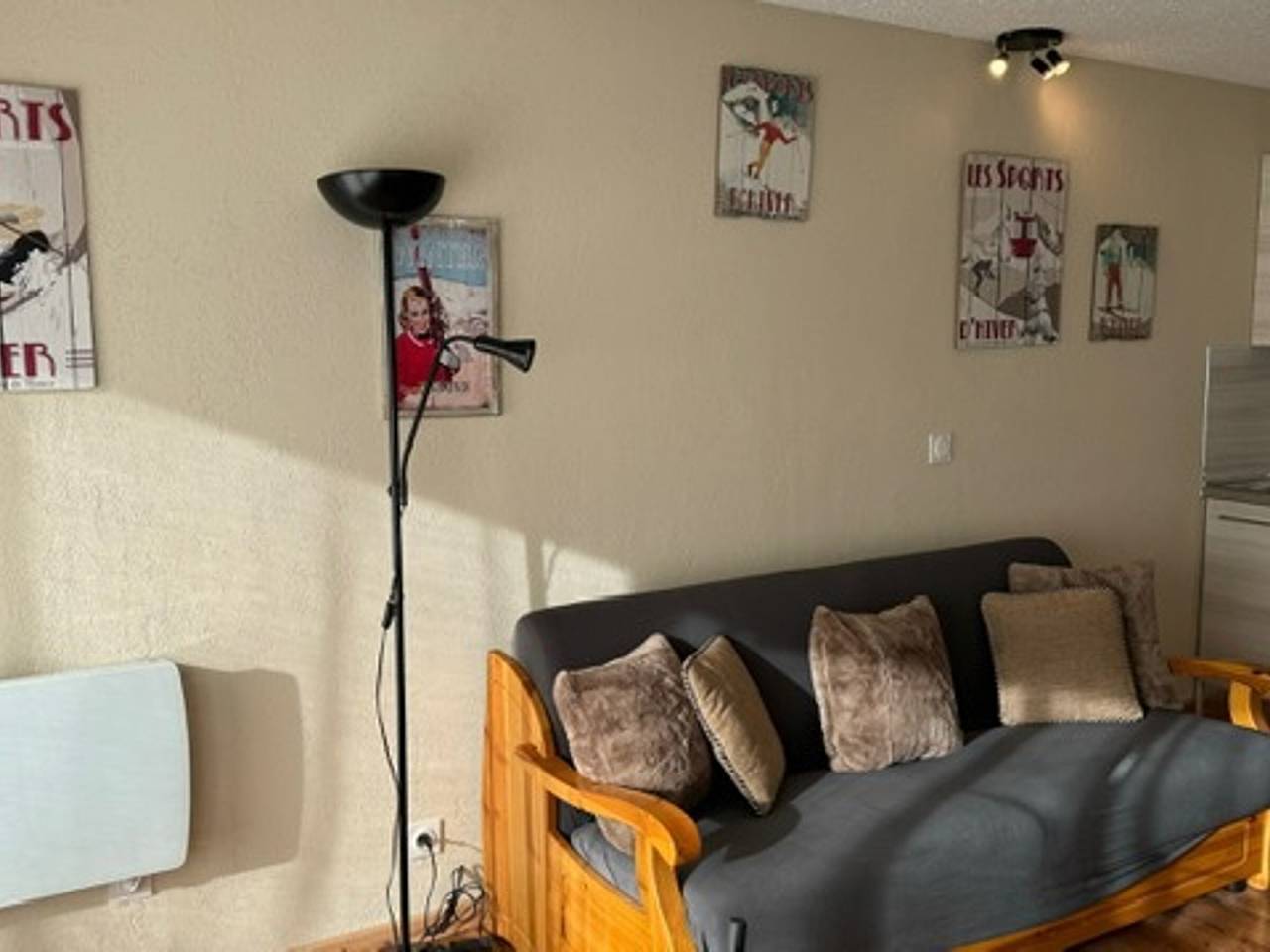 Ganzes Studio, Gemütliches Studio für 4, Parkplatz, Haustiere erlaubt, pistennah in Montgenèvre, Briançon und Umgebung