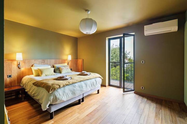 Gîte pour 10 personnes, avec sauna ainsi que balcon et jardin dans Plage de Mayarco - 2