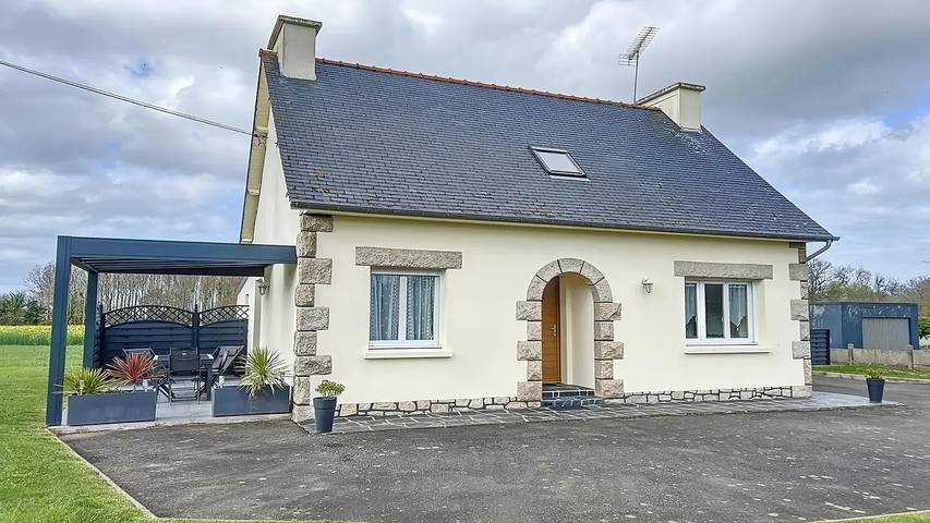 Location de vacances pour 7 personnes, avec jardin à Plévenon - 2
