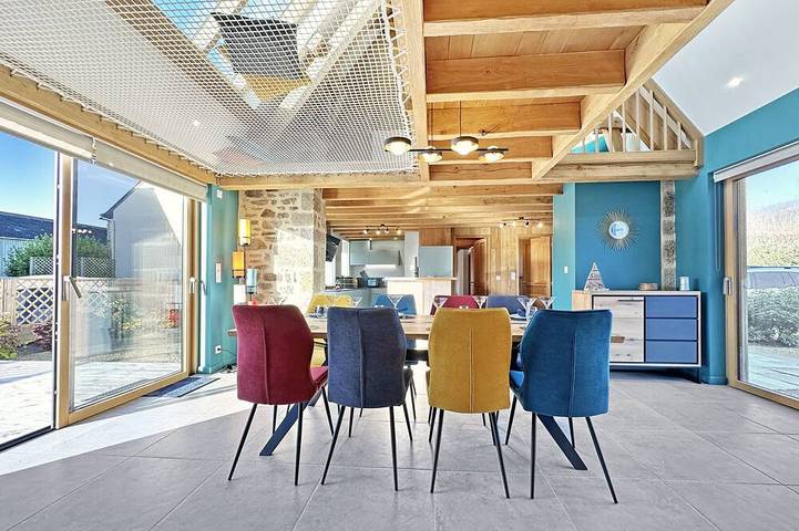 Location de vacances pour 8 personnes, avec Jacuzzi ainsi que Terrasse et Jardin à Bourg-Blanc