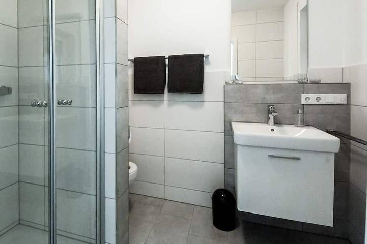5 große Appartements, für je maximal 4 Personen in idyllischer Lage bei München in Wolfersdorf, Hopfenland Hallertau