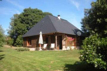 Gîte pour 5 personnes, avec terrasse et jardin, animaux acceptés à Genneville