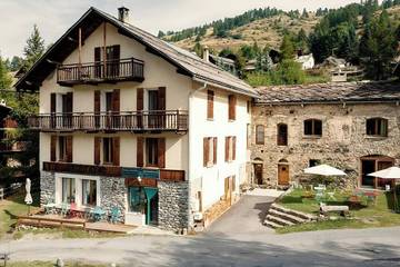 Chambre d’hôte pour 2 personnes, avec jardin à Molines-en-Queyras