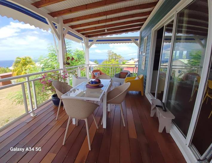 Gîte pour 3 personnes, avec vue et jardin dans Plage de Petite Anse - 4