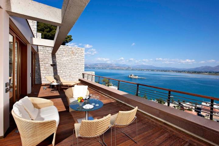 Hotel für 4 Personen, mit Terrasse und Garten sowie Pool und Ausblick auf den Peloponnes - 4