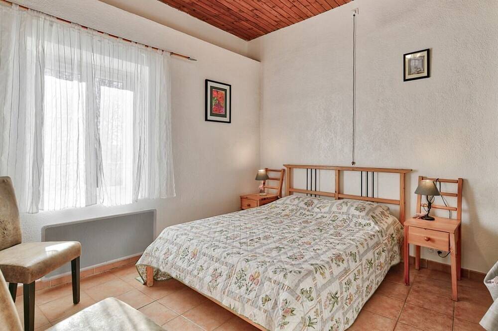 Le Lilas Blanc 6 à 7 Personnes in Villelaure, Regionaler Naturpark Luberon