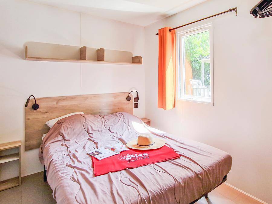 Camping L'Orée Du Bois - Mobilhome 6 personas - 2 habitaciones Evasión - Tv in Hourtin, Parque natural regional del Médoc