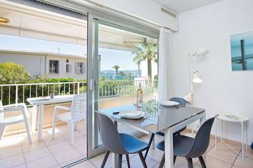 Gîte pour 2 personnes, avec balcon dans Vieux Port (Saint-Raphaël)
