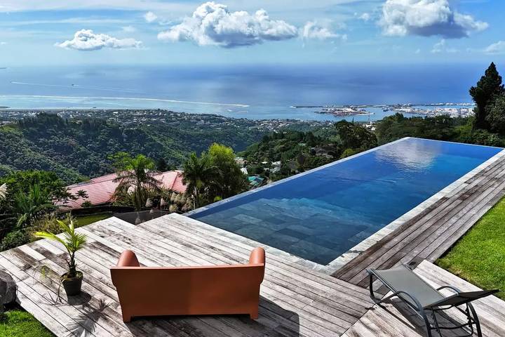 Studio for 2 people, with pool and garden in Tahiti