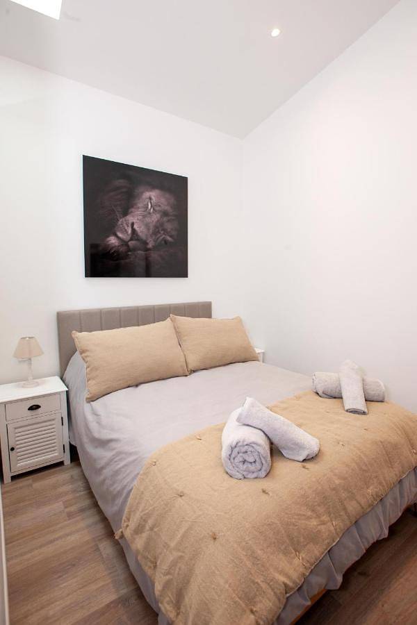 Appartement entier, One-Bedroom Apartment in Libourne, Région de Libourne