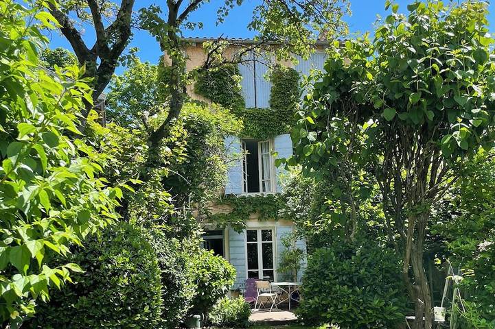 Location de vacances pour 7 personnes à Saint-Cyr-au-Mont-d'Or