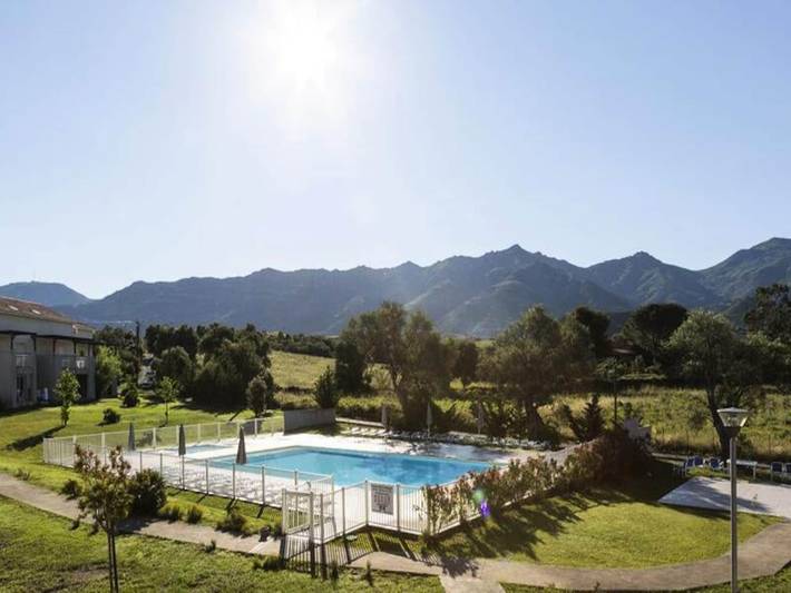 Gîte pour 10 personnes, avec piscine, adapté aux familles à Oletta - 2