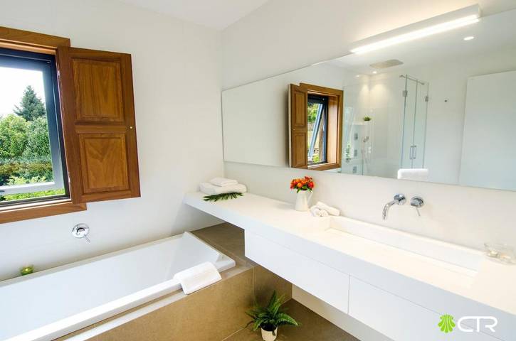 Chalet para 8 personas, con jardín además de piscina y vistas en Provincia de La Coruña - 4