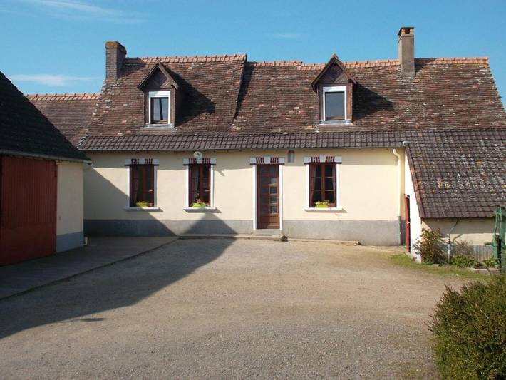 Maison de campagne pour 2 personnes, avec terrasse à Laigné-en-Belin