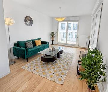 Gîte pour 4 personnes, avec terrasse à Châtenay-Malabry