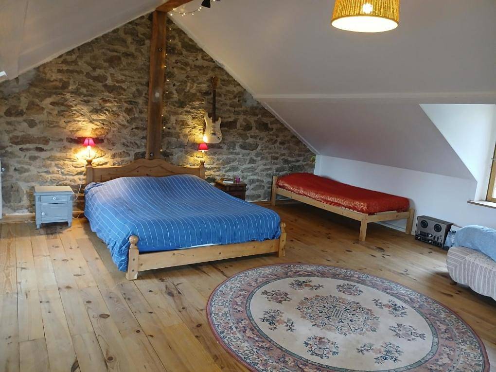Appartement entier, Charme en pleine nature in Thauron, Région de Guéret
