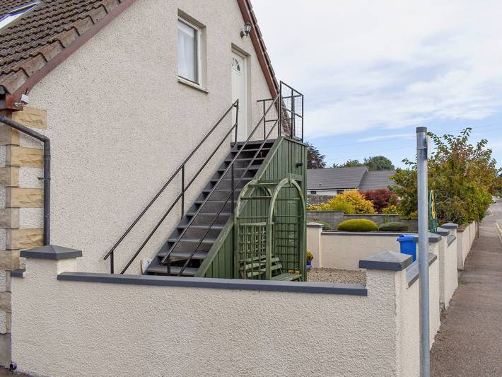 Gîte pour 3 personnes, avec jardin