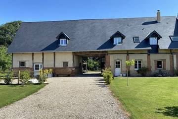 Gîte pour 6 personnes, avec terrasse et jardin dans Roumare