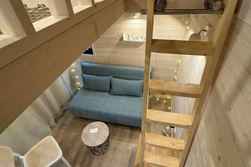 Gîte pour 4 personnes, avec jardin à Prémilhat