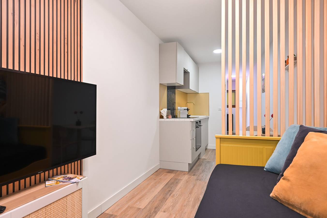 Entire studio, ✨ Stylish & Bright Studio – Historic Center of Aix-en-Provence in Aix-en-Provence, Mediterranean Coast (France)