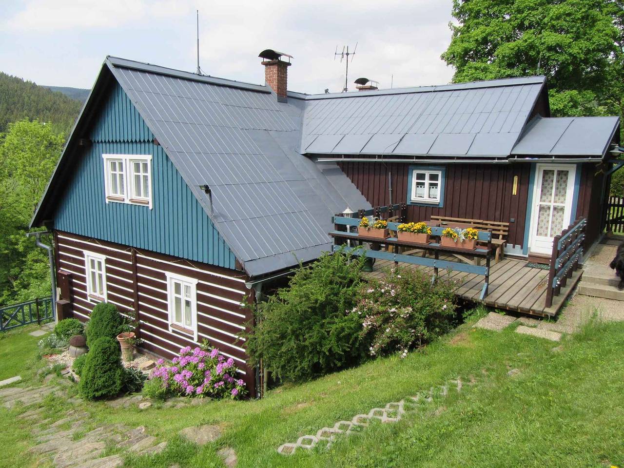 Ganze Ferienwohnung, Ferienwohnung mit Whirlpool und schöner Aussicht  in Pec pod Sněžkou, Region Trautenau