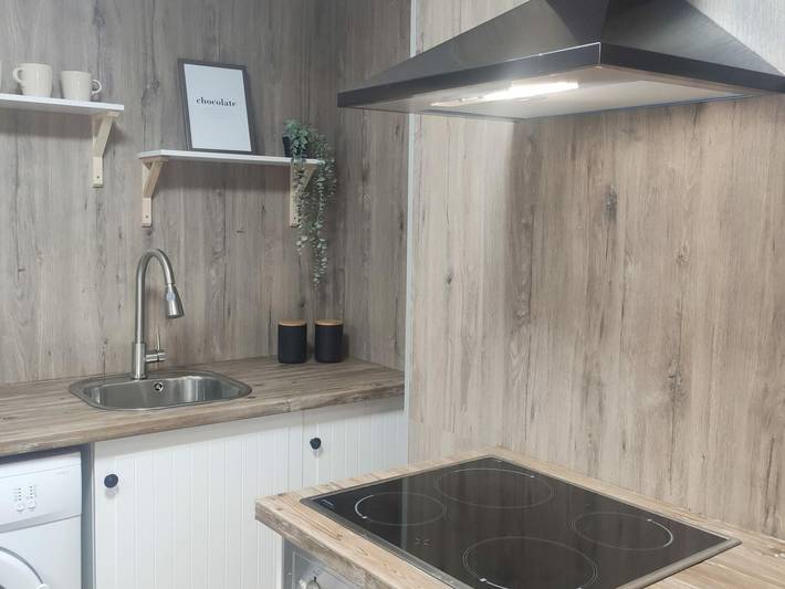Ganze Wohnung, Appartement Central à Jaca : 1 Ch, 2 Lits Simples, Canapé-Lit, Parking Inclus in Villanúa, Aragonesische Pyrenäen
