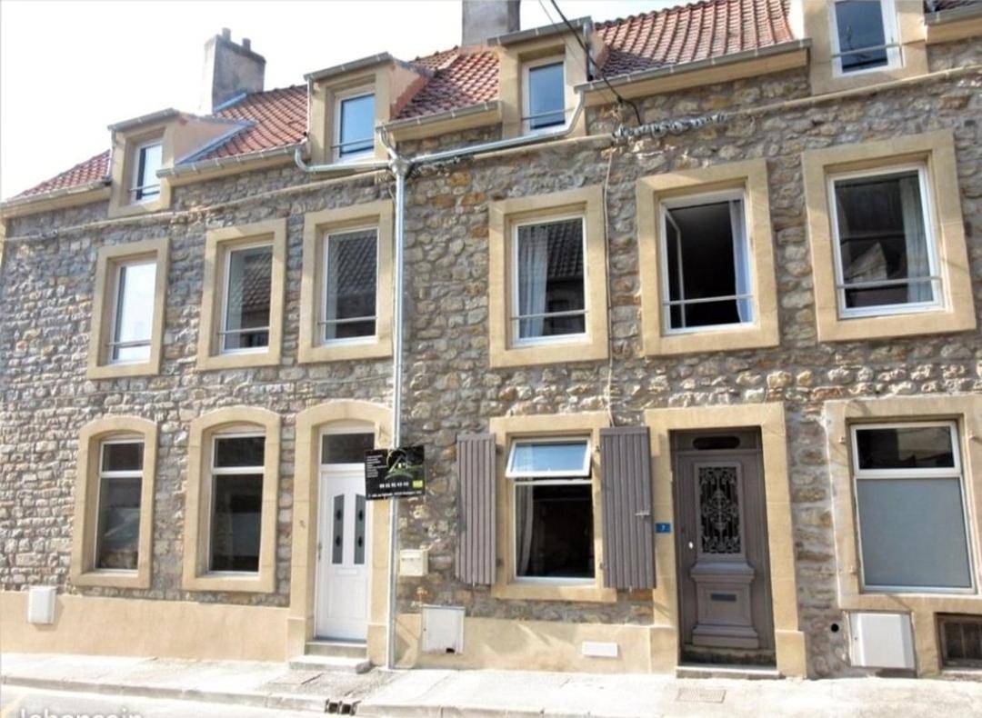 Appartement entier, One-Bedroom Apartment in Wimille, Région de Boulogne-sur-Mer
