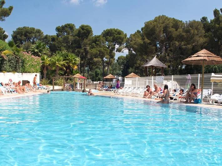 Camping voor 6 personen, met Terras en Kinderzwembad in La Croix-Valmer