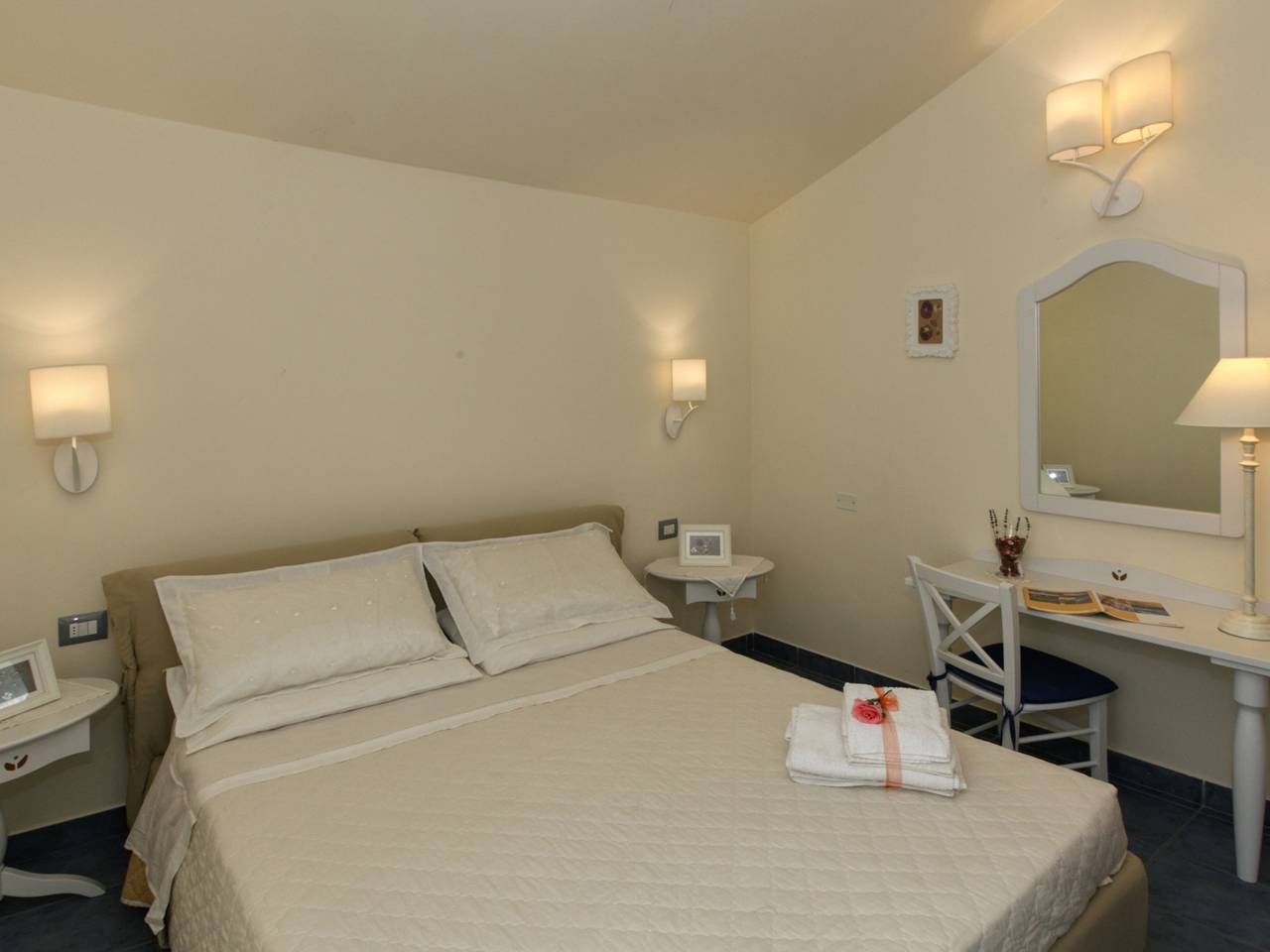 Mansion in Case Alte with Pool & Nature Trails in Sant'Omero, Teramo Province