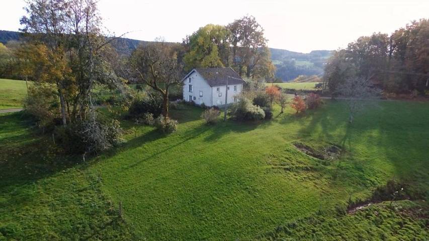 Location de vacances pour 7 personnes, avec vue et jardin à Girmont-Val-d'Ajol