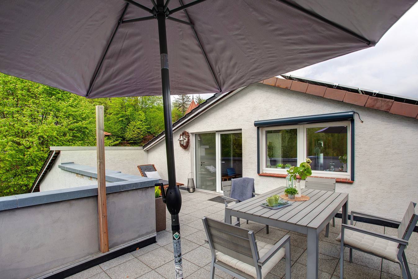 Appartamento intero, Appartamento 'Ferienwohnung Pöttner' con balcone e Wi-Fi in Warburg, Circondario di Höxter