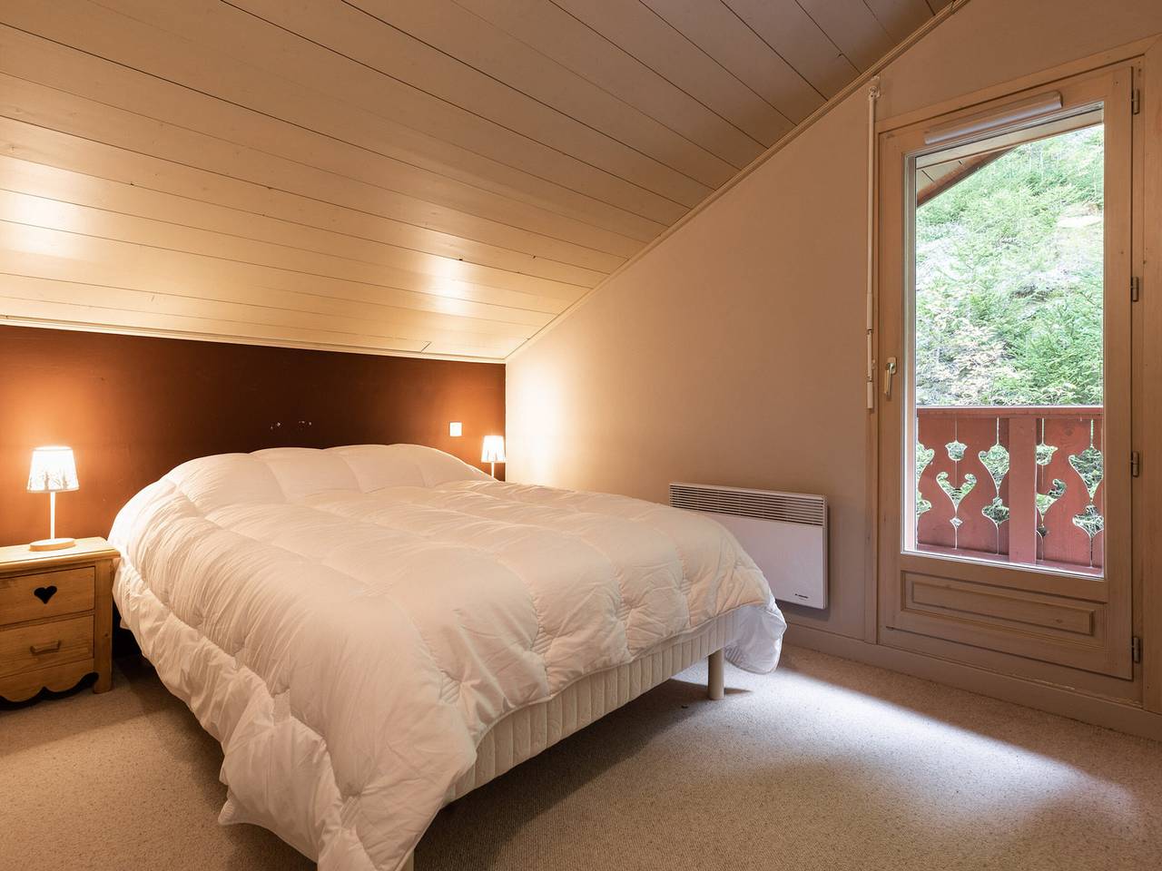 Appartement entier, Appartement spacieux proche pistes, 9-10 pers, animaux, Wifi in La Clusaz, Région d'Annecy