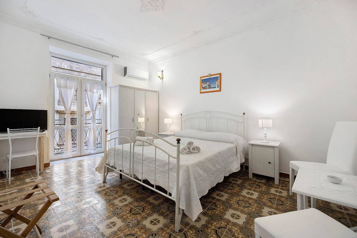Appartement entier, Appartement « Le Stanze Del Sole - Blu » avec balcon et climatisation in Palerme, Province de Palerme