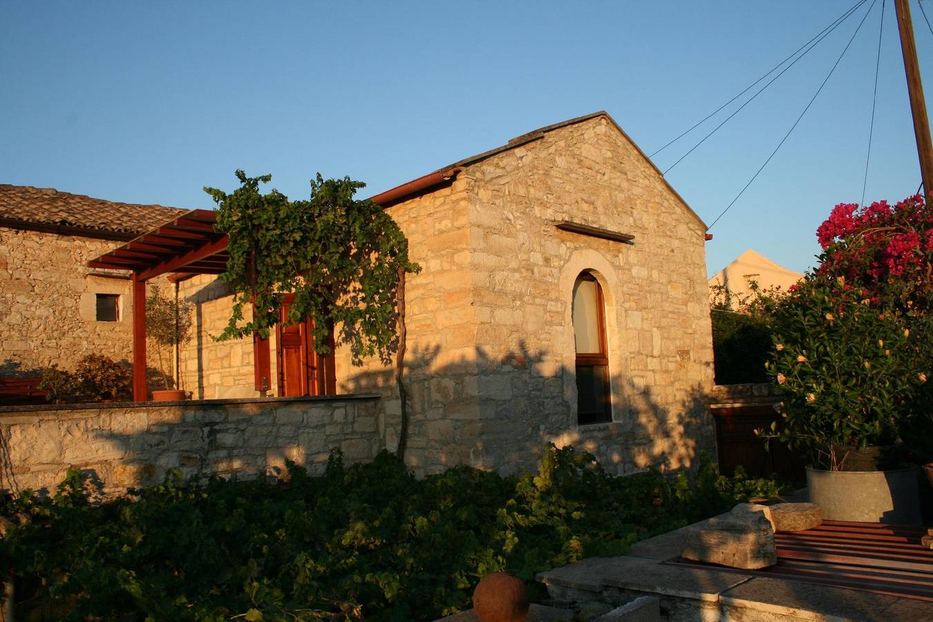 Ferienhaus in Douliana mit Großem Balkon in Douliana, Vamos