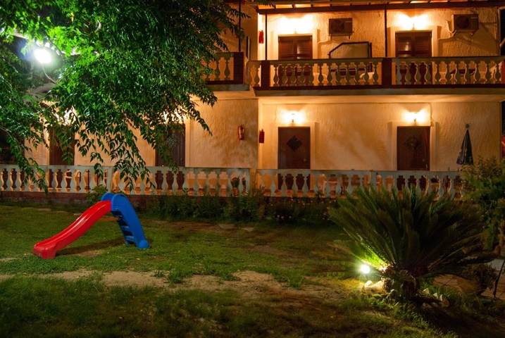 Maison d’hôte pour 2 personnes, avec balcon ainsi que vue et jardin à Corfou - 2