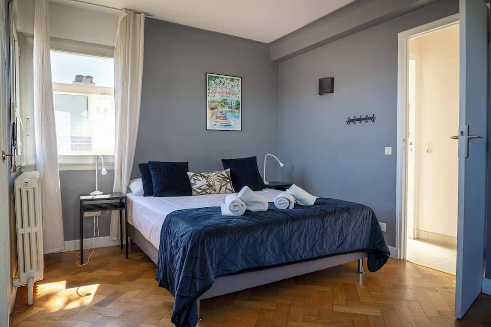 Villa in Golfe Juan am Strand und Yachthafen in Golfe-Juan, Vallauris