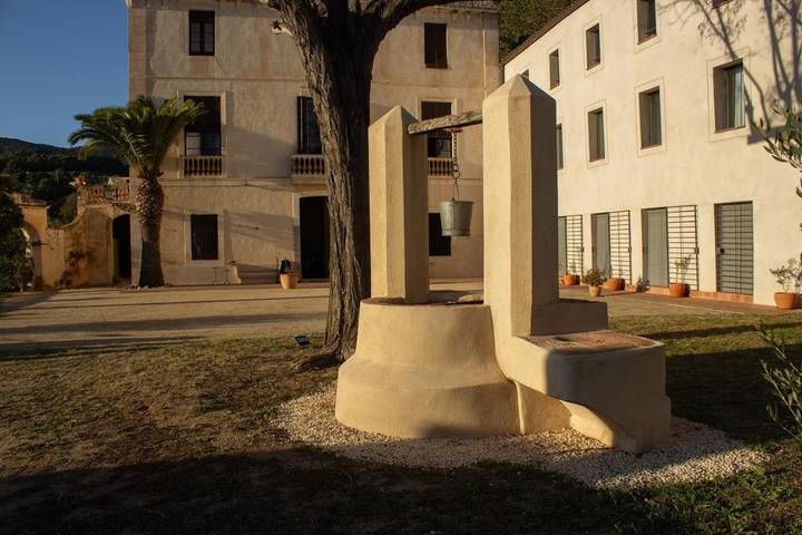 Maison de campagne pour 14 personnes, avec jardin ainsi que vue et piscine à Alella - 3