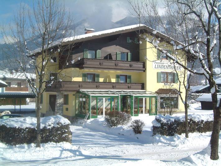 Chambre d’hôte pour 2 personnes, avec Balcon ainsi que Terrasse et Jardin à Zell am See