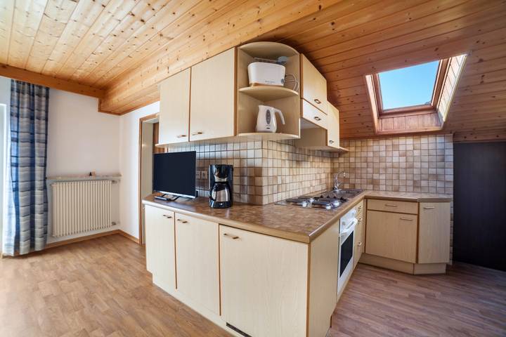 Appartamento intero, Appartamento 'Residence Pichler 5' con vista sulle montagne, balcone e Wi-Fi in Alpi dello Stubai, San Leonardo in Passiria