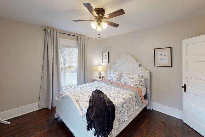 Vacation rental for 14 people, with yard and terrace in Wichita