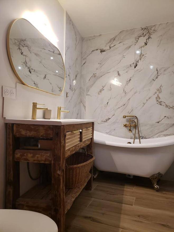 Gîte pour 8 personnes, avec terrasse et vue, animaux acceptés à Castries - 2