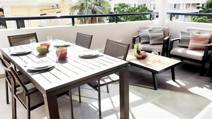Gîte pour 4 personnes, avec terrasse dans Plage de l'Hermitage