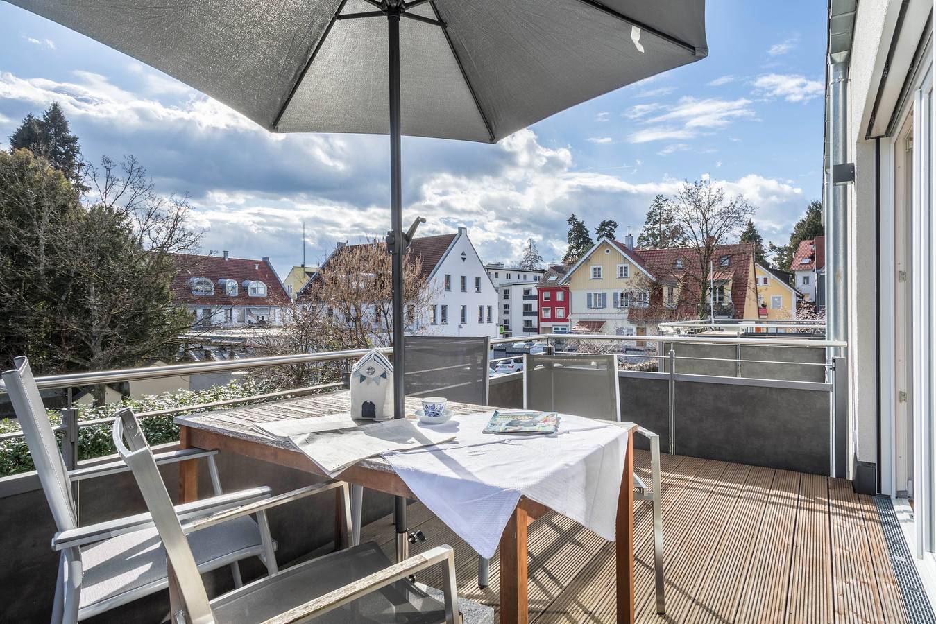 Ganze Wohnung, Ferienwohnung 'Parkside' mit Bergblick, Balkon und Wlan in Lindau, Bayerisch Schwaben