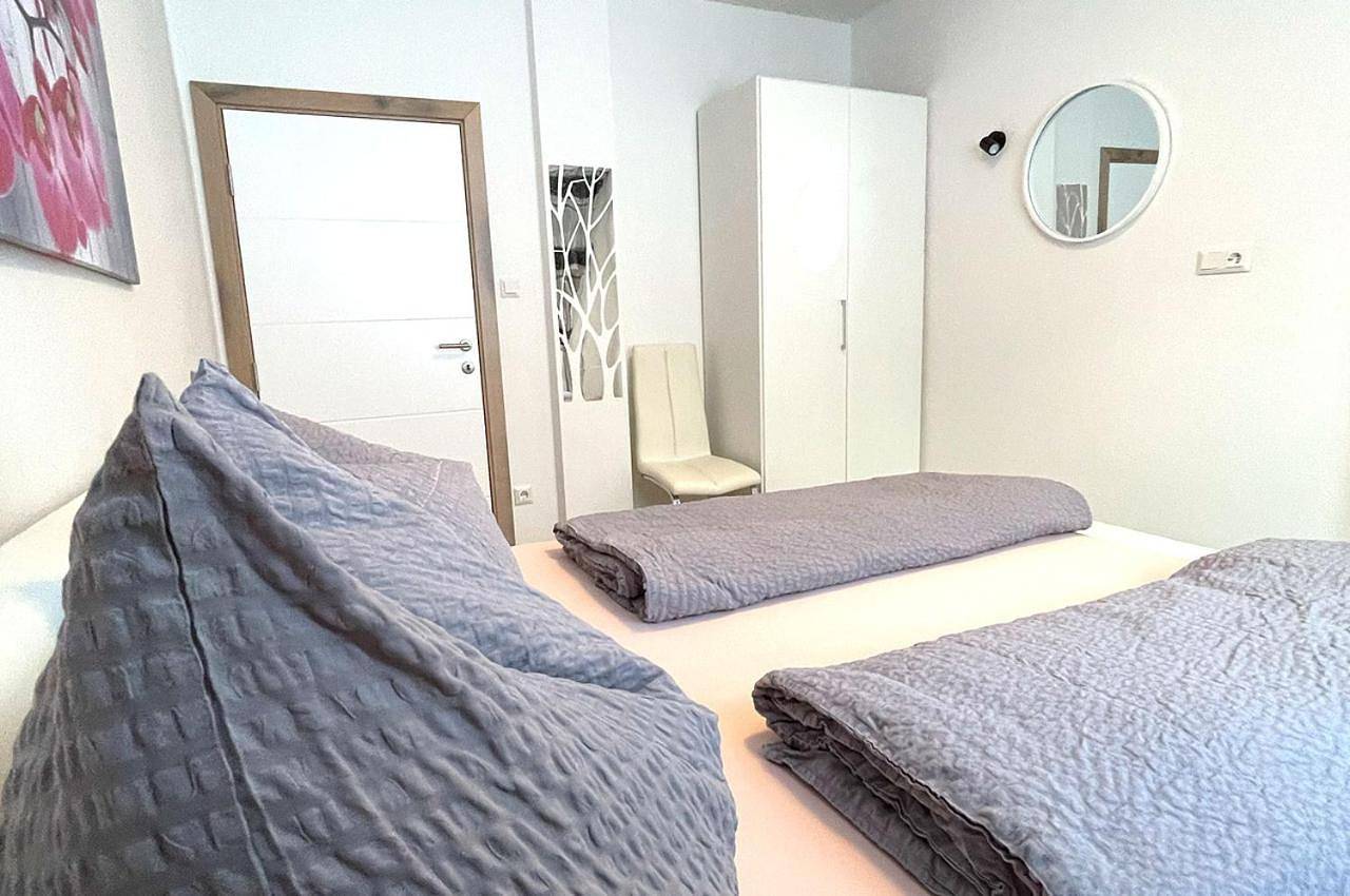 Ganze Wohnung, Schöne Ferienwohnung, Familienfreundlich 130m2 in Gailtaler Alpen, Greifenburg