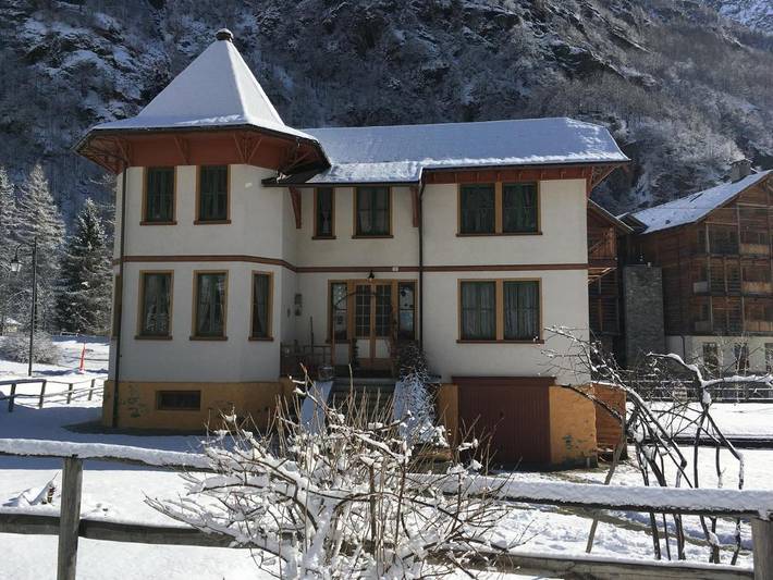 Location de vacances pour 2 personnes, avec Balcon et Terrasse ainsi que Jardin et Vue à Alagna Valsesia