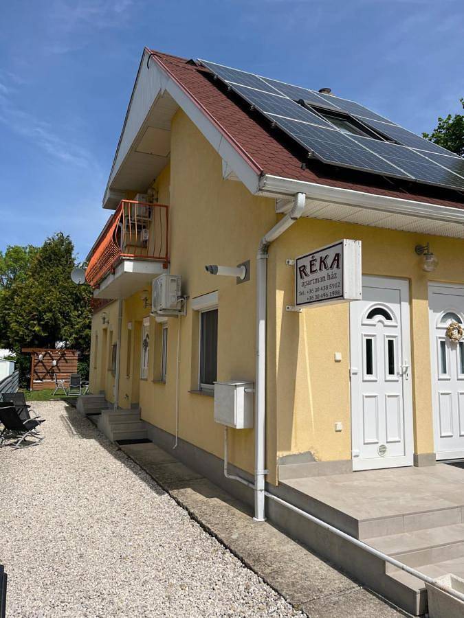 Ganze Wohnung, Réka Apartmanház in Bük, Komitat Eisenburg