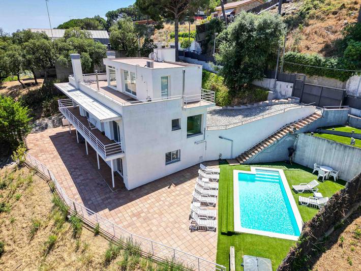 Chalet para 10 personas, con balcón y jardín - 1