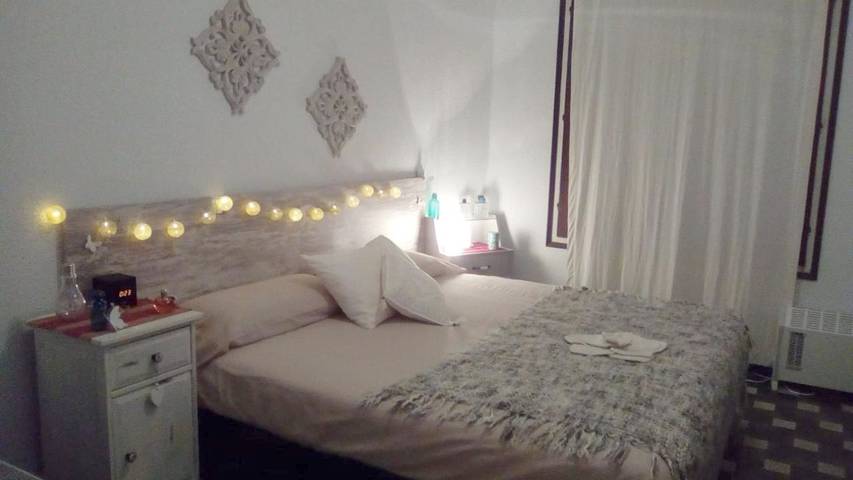 Gîte pour 3 personnes, avec terrasse et vue, animaux acceptés à Garriguella - 3