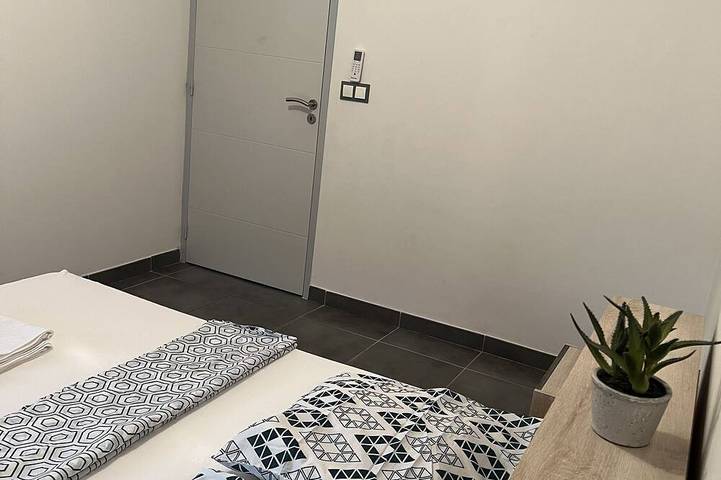 Lovely homestay hotel room, 10 minutes from the beach! in Cayenne, Französisch-Guayana